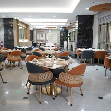 Rotana Al Manakha Madinah Hotel Medina Bagian luar foto